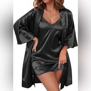 Women's Satin Robe Set - XL